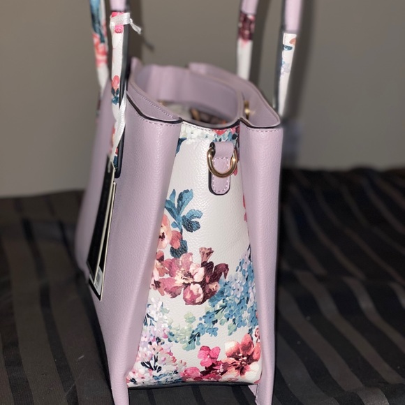 Purse - Picture 2 of 3